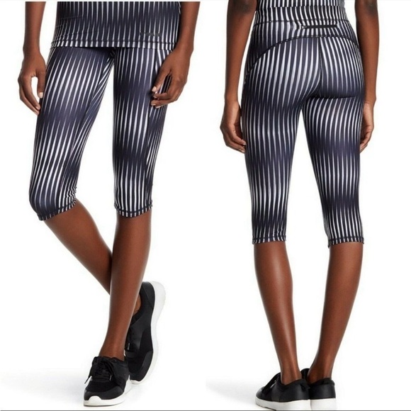 Ivy‎ Park Kaleidoscope Print Mid Capri Leggings Blue Black - Picture 1 of 12